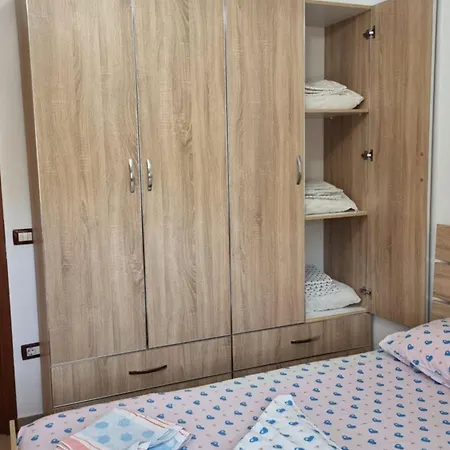 Seaside Apartment Golem (Tirana)